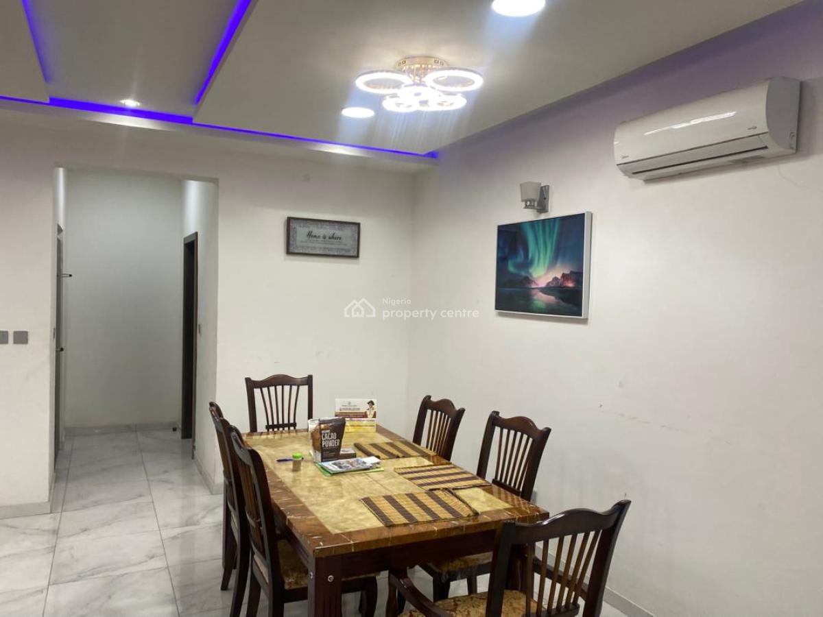Serviced and Fully Furnished 3-bedroom Flat, Victoria Island (vi), Lagos, Flat / Apartment for Rent