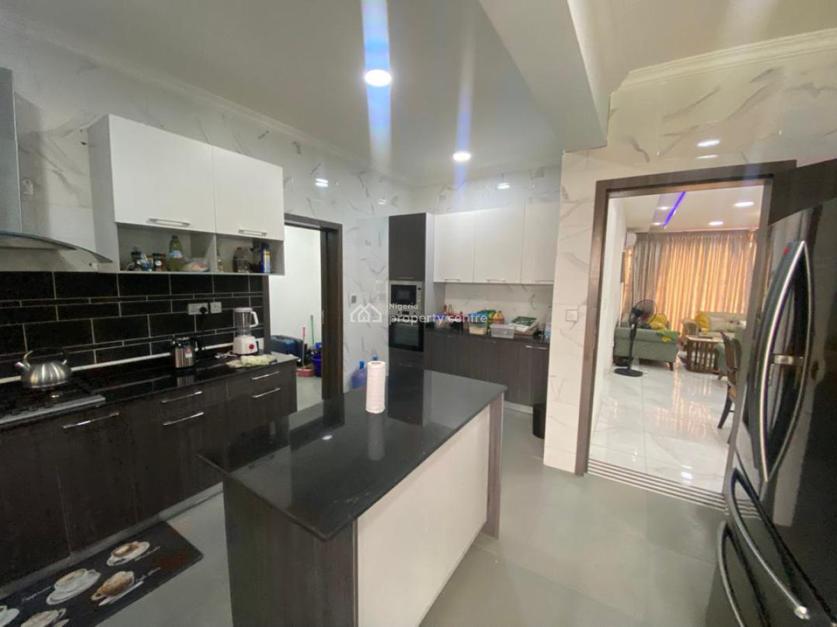 Serviced and Fully Furnished 3-bedroom Flat, Victoria Island (vi), Lagos, Flat / Apartment for Rent