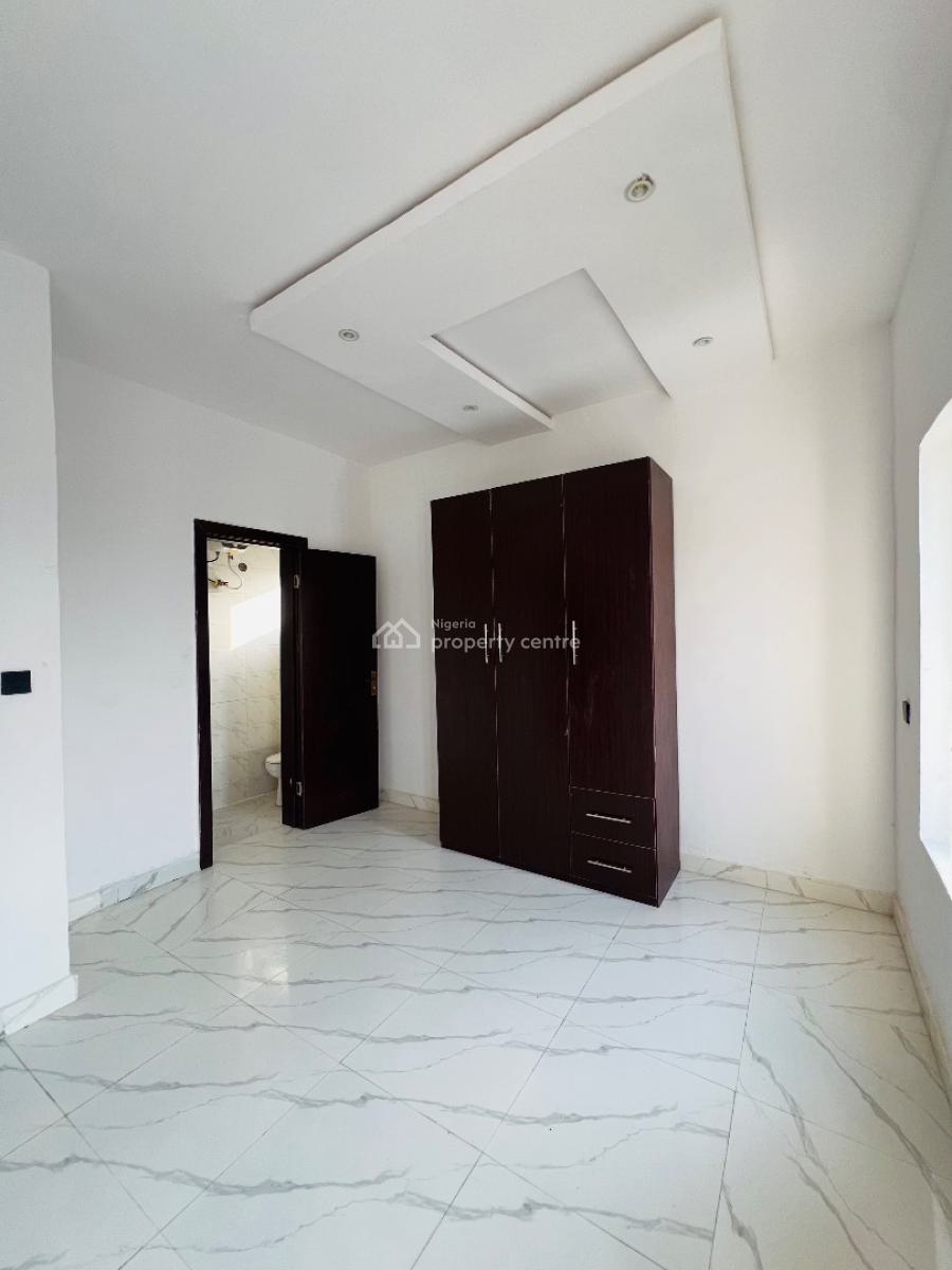 Luxury 2 Bedroom Apartment, Ajah, Lagos, Flat / Apartment for Sale