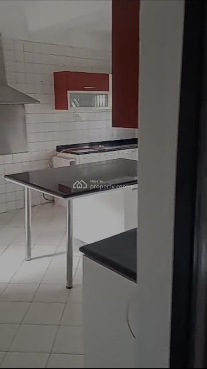 6 Bedrooms and 4 Bedrooms Duplexes with 4 Bq, Maitama District, Abuja, Detached Duplex for Rent