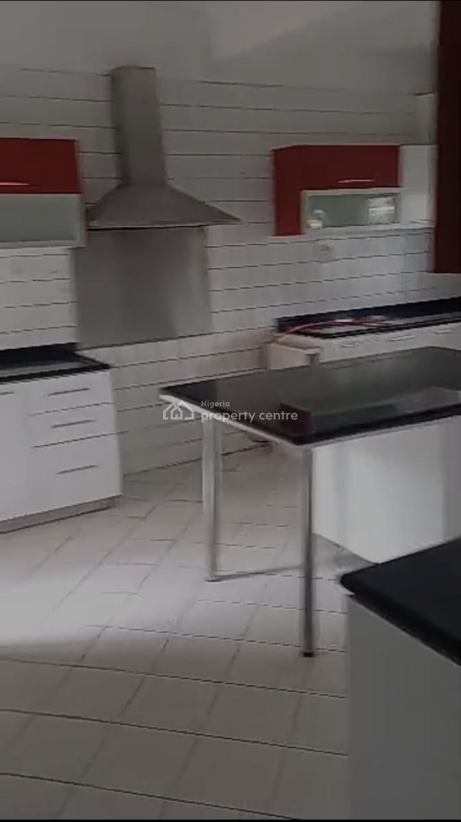 6 Bedrooms and 4 Bedrooms Duplexes with 4 Bq, Maitama District, Abuja, Detached Duplex for Rent