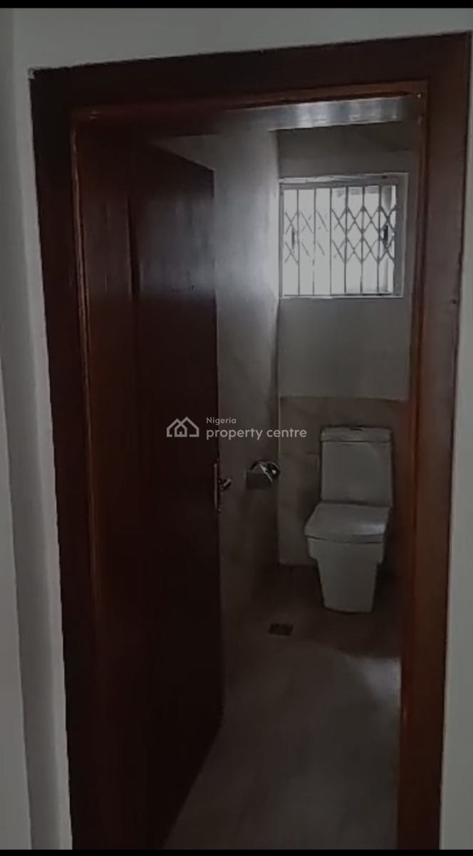 6 Bedrooms and 4 Bedrooms Duplexes with 4 Bq, Maitama District, Abuja, Detached Duplex for Rent