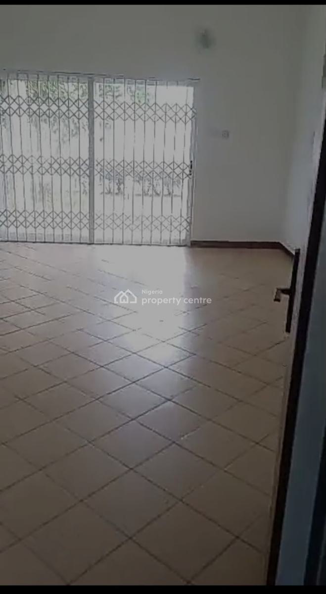 6 Bedrooms and 4 Bedrooms Duplexes with 4 Bq, Maitama District, Abuja, Detached Duplex for Rent