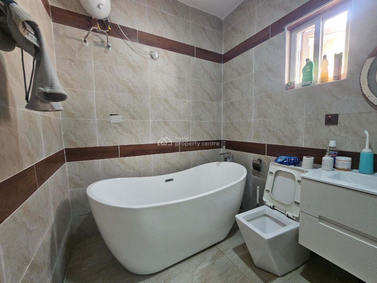 Serviced 4 Bedrooms Semi-detached House with Bq, Victoria Bay Estate, Ikate Elegushi, Lekki, Lagos, Semi-detached Duplex for Sale