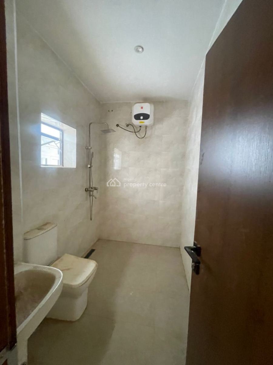 4 Bedroom Terrace and 1 Room B.q, Mabushi, Abuja, Terraced Duplex for Rent