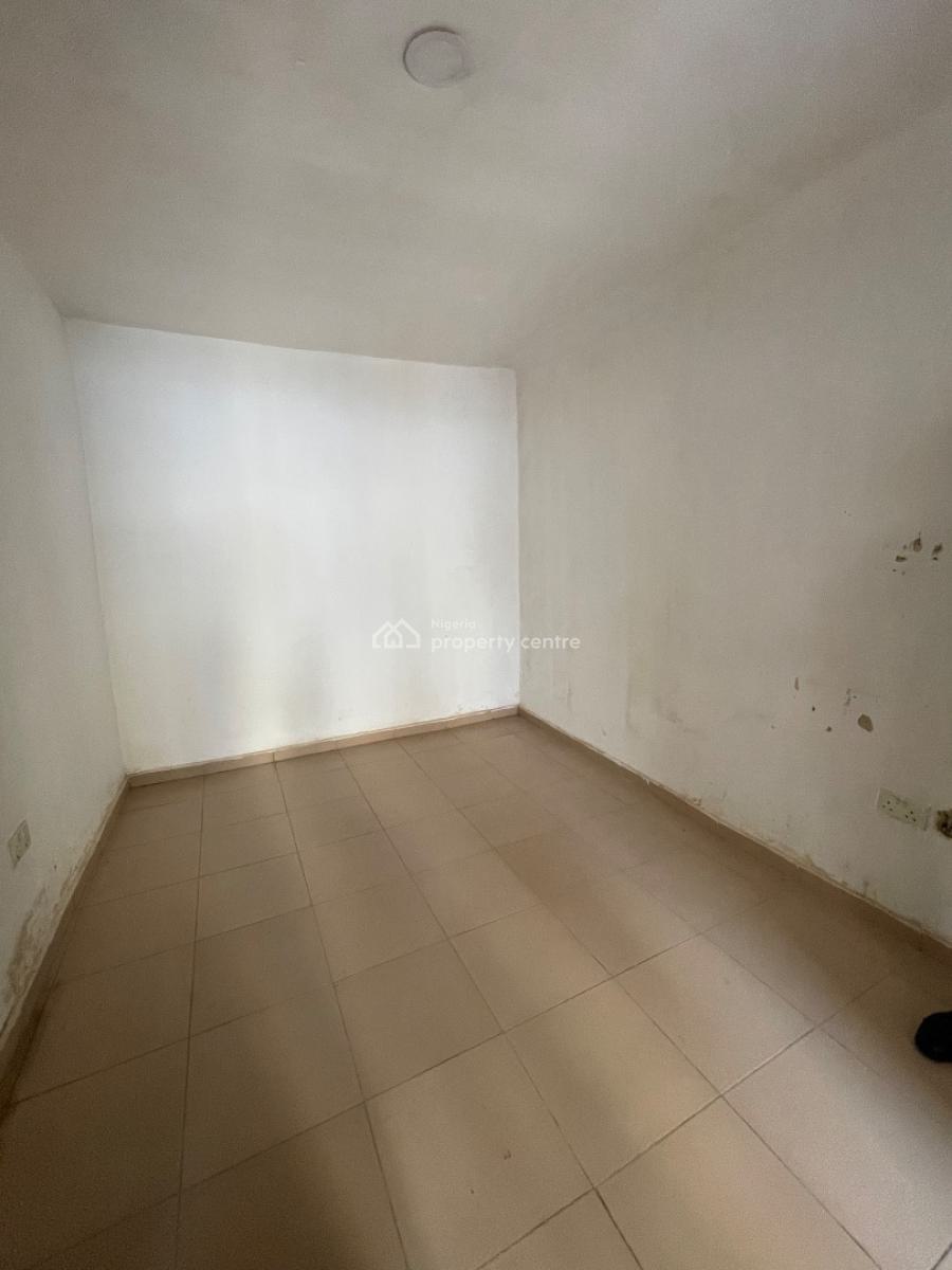 a Room Self Contained, Along Mobil Road Ilaje Ajah, Lekki, Lagos, Self Contain (single Rooms) for Rent