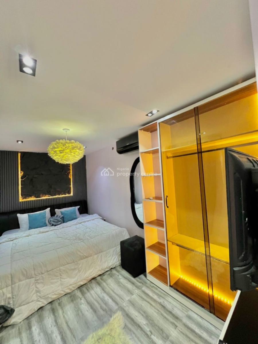 Brand New 1 Bedroom Apartment with Massage Chair, Ps5, Snooker Board, Lekki Phase 1, Lekki, Lagos, Flat / Apartment Short Let