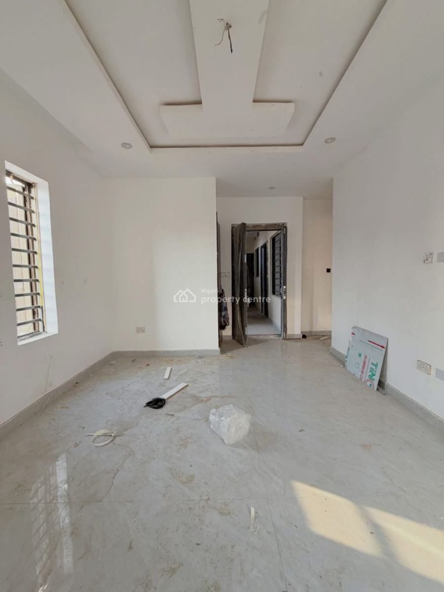 Executive Standard 2 Bedroom Flat Apartment, Surulere, Lagos, Flat / Apartment for Sale