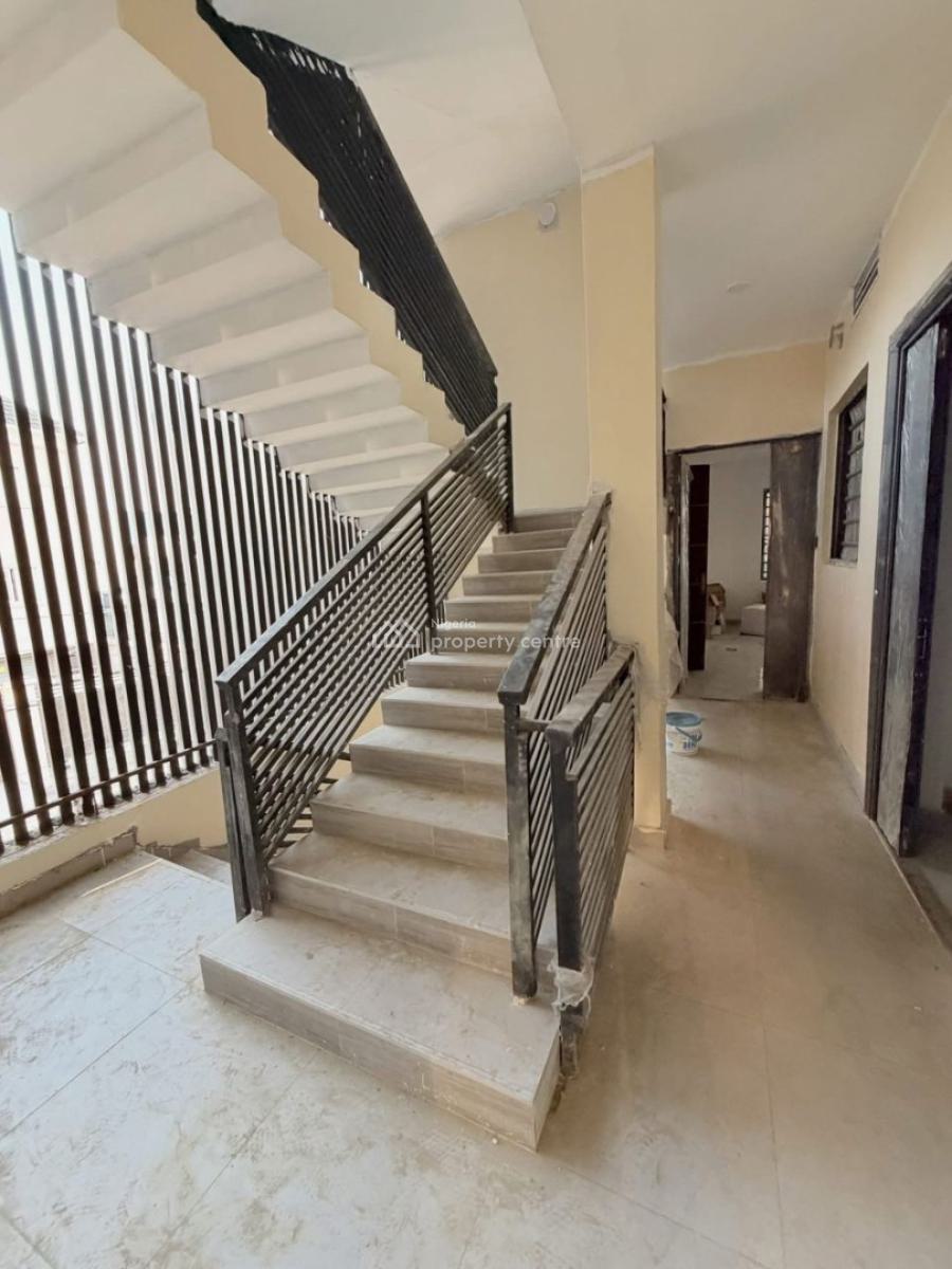Executive Standard 2 Bedroom Flat Apartment, Surulere, Lagos, Flat / Apartment for Sale
