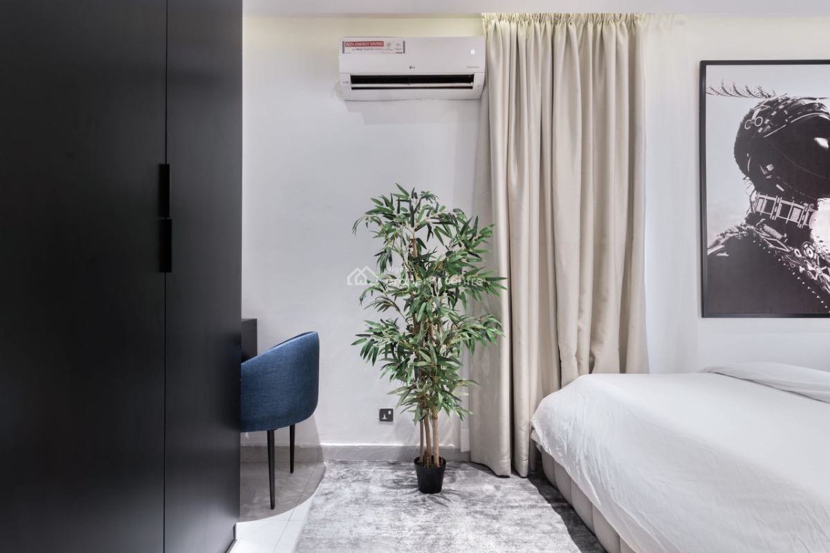 Brand New Smart 2 Bedroom Maisonette Apartment with Ps5, Lekki Phase 1, Lekki, Lagos, Flat / Apartment Short Let