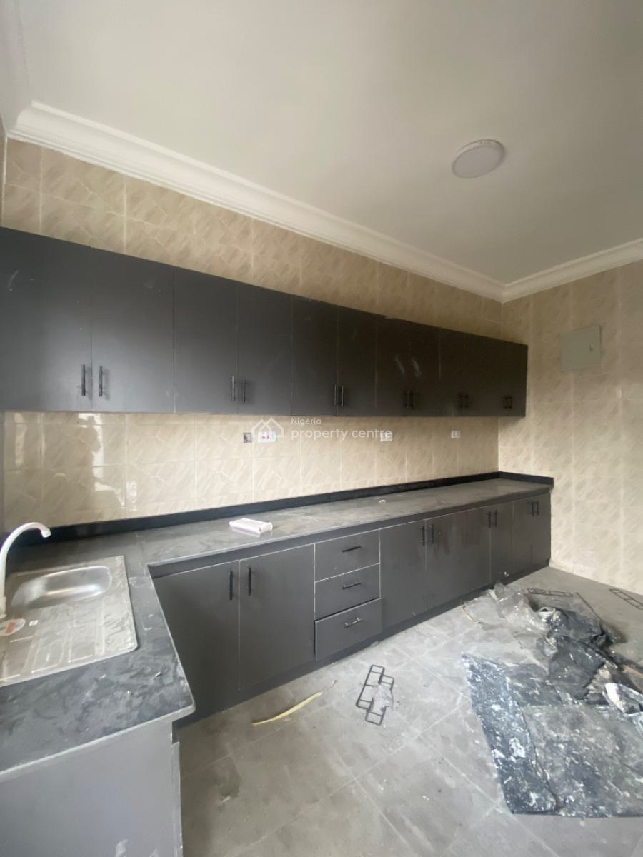 Spacious Two Bedroom Apartment, Peaceland Area Ogombo, Ajah, Lagos, Flat / Apartment for Rent