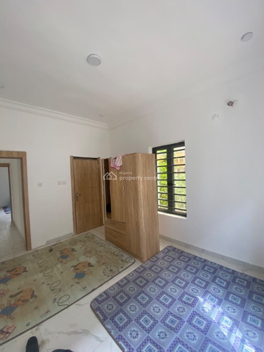 Spacious Two Bedroom Apartment, Peaceland Area Ogombo, Ajah, Lagos, Flat / Apartment for Rent