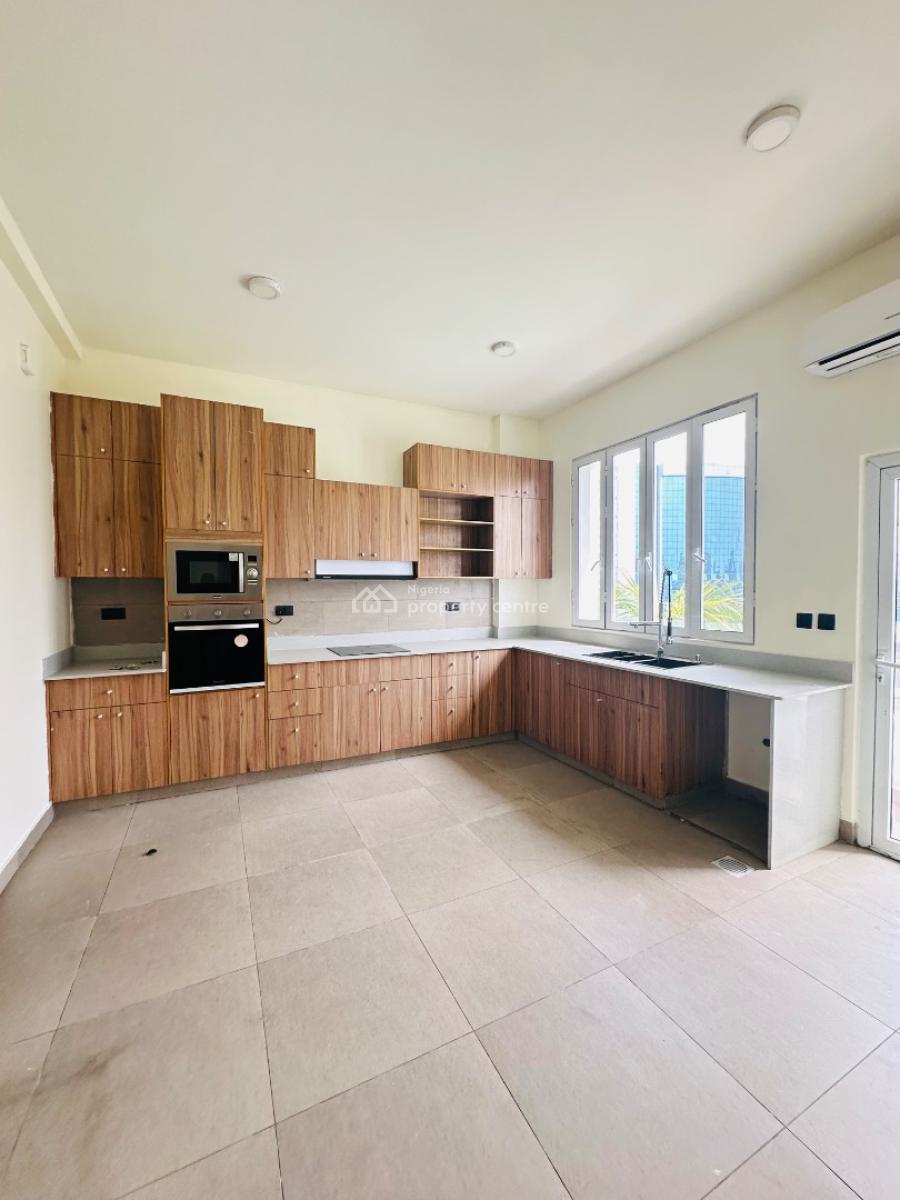 Exclusively Built 3 Bedroom Apartment with Bq, Pool, Gym, Victoria Island (vi), Lagos, Flat / Apartment for Rent