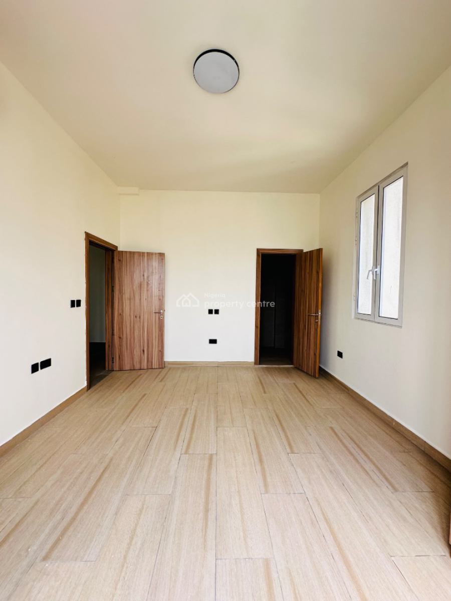 Exclusively Built 3 Bedroom Apartment with Bq, Pool, Gym, Victoria Island (vi), Lagos, Flat / Apartment for Rent