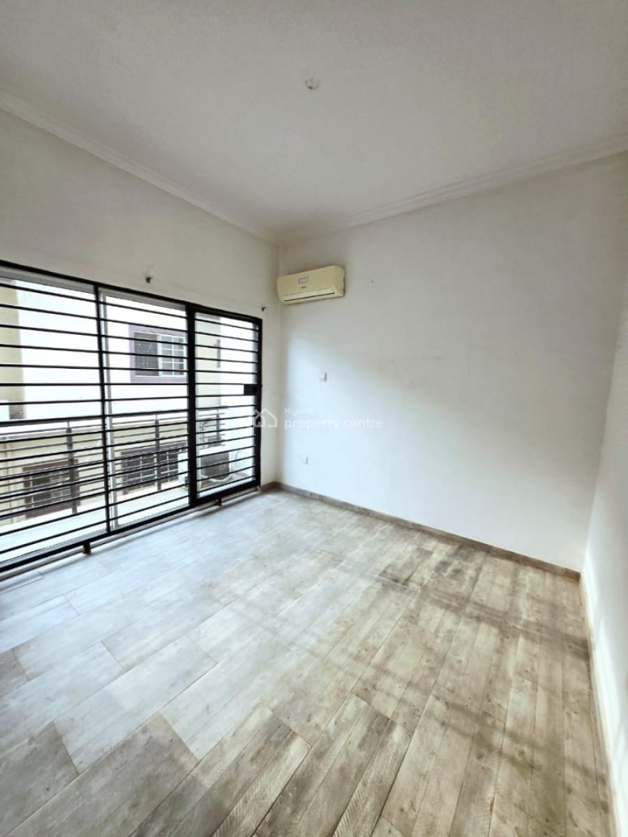 Spacious 3-bedroom Terrace Duplex, Lekki Phase 1, Lekki, Lagos, Terraced Duplex for Rent