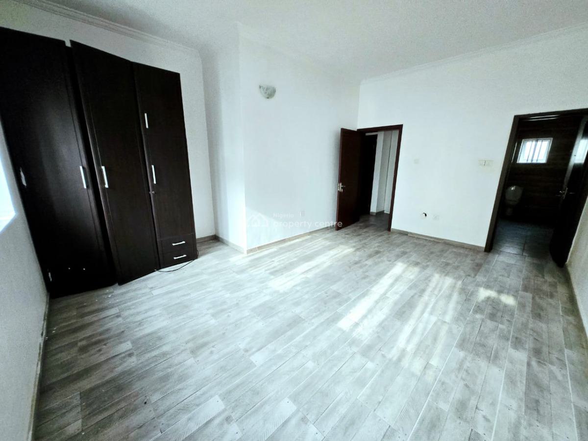 Spacious 3-bedroom Terrace Duplex, Lekki Phase 1, Lekki, Lagos, Terraced Duplex for Rent