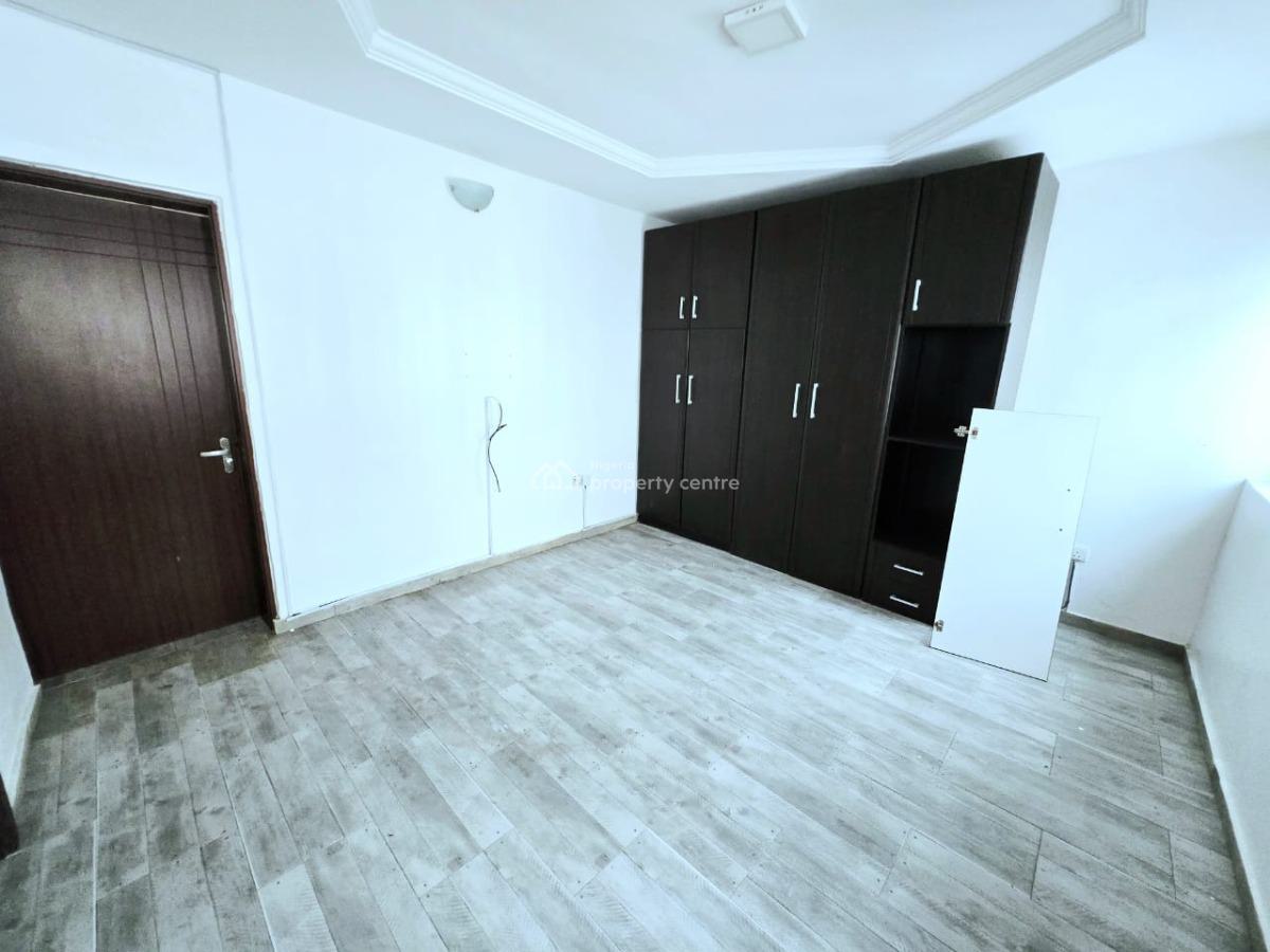 Spacious 3-bedroom Terrace Duplex, Lekki Phase 1, Lekki, Lagos, Terraced Duplex for Rent