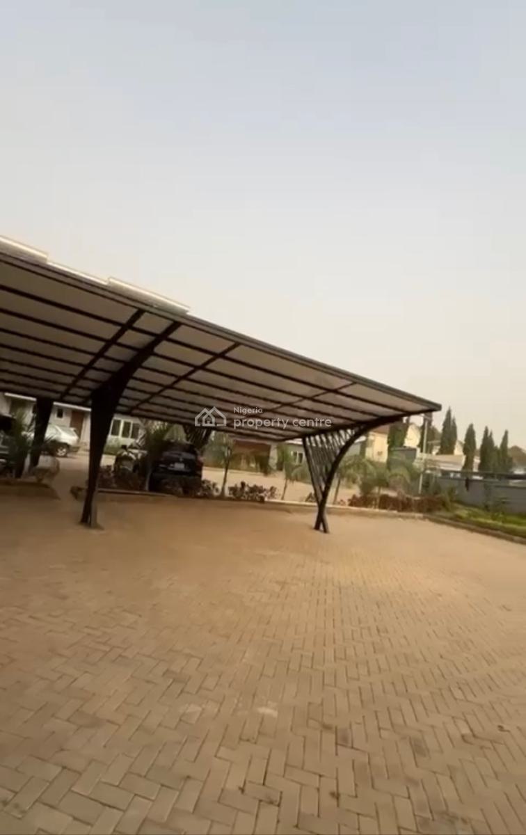 Luxury Spacious 4 Bedroom En-suite +bq+ Tarred Road, By American International School, Durumi, Abuja, Terraced Duplex for Sale