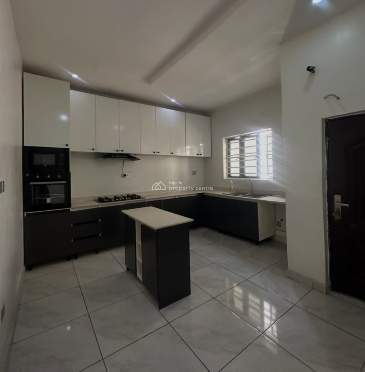 2 Bedroom Apartment Fully Serviced, Orchid Road Before The Roundabout, Lekki, Lagos, Flat / Apartment for Rent