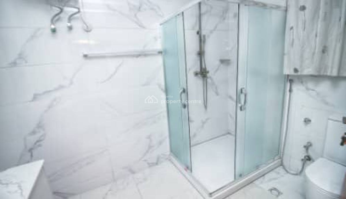 Fully Serviced  3 Bedrooms Apartment, Lekki Phase 1, Lekki, Lagos, Flat / Apartment for Rent