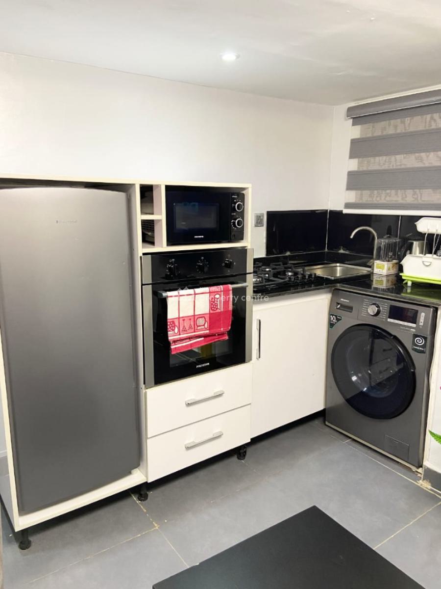 Well Equipped and Furnished 1 Bedroom Apartment, Shonibare Estate, Maryland, Lagos, Flat / Apartment Short Let