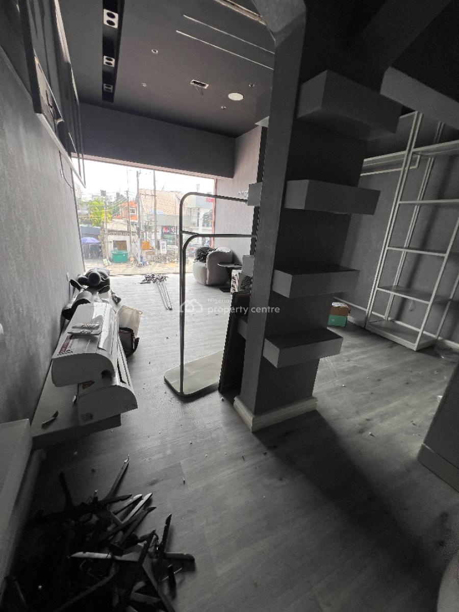 Shop Space Upstairs Facing Road, Off Admiralty Way Lekki Phase 1, Lekki, Lagos, Shop for Rent