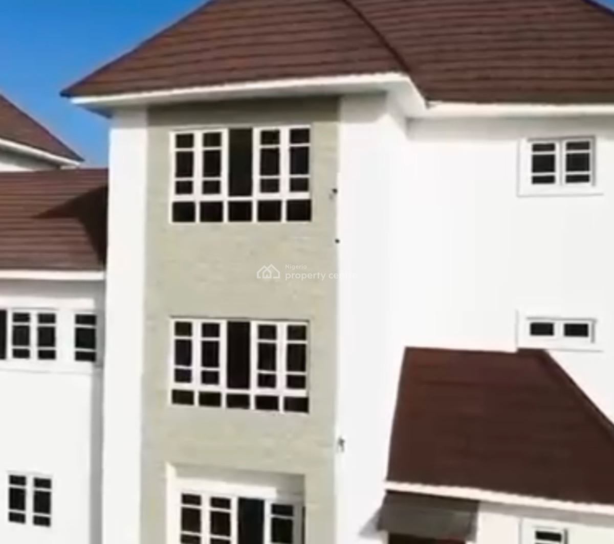 Beautiful Mini Estate, Guzape District, Abuja, Detached Duplex for Sale