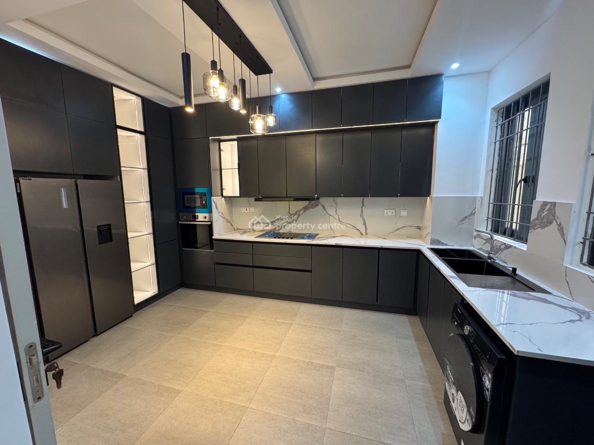 a Brand New 4 Bedroom Semi Detached Duplex with a Bq in Lekki, Lekki Phase 1., Lekki Phase 1, Lekki, Lagos, Semi-detached Duplex for Rent