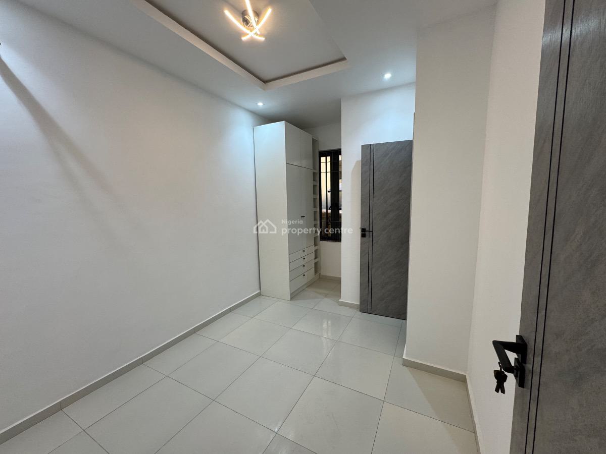 a Brand New 4 Bedroom Semi Detached Duplex with a Bq in Lekki, Lekki Phase 1., Lekki Phase 1, Lekki, Lagos, Semi-detached Duplex for Rent