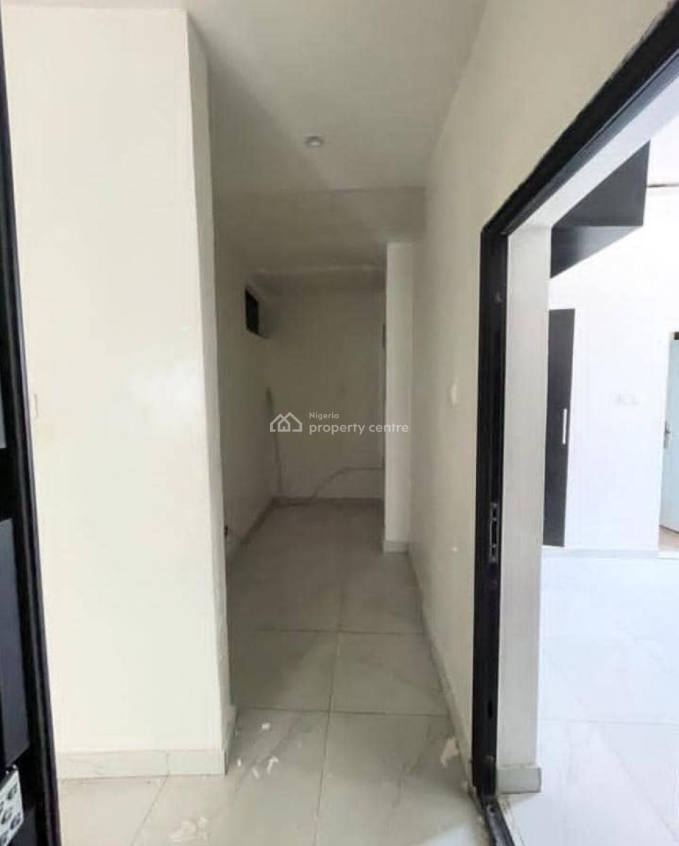 2 Bedroom Apartment, Ologolo, Lekki, Lagos, Flat / Apartment for Rent
