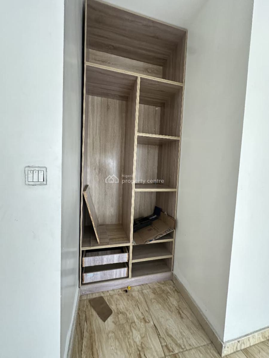 Four Bedroom Terrace, Old Ikoyi, Ikoyi, Lagos, Flat / Apartment for Rent