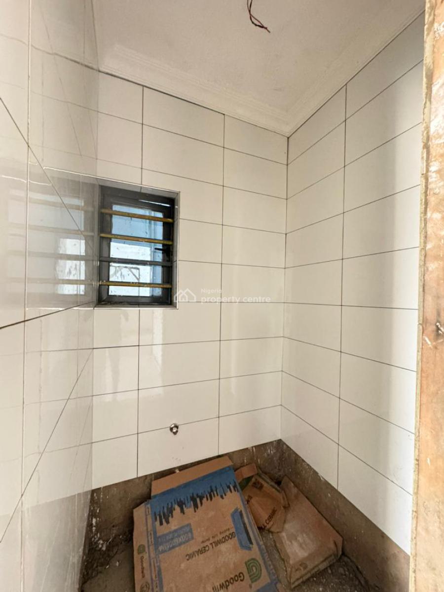 Prime Location and Modern 2-bedroom Apartment, Sabo, Yaba, Lagos, Flat / Apartment Joint Venture