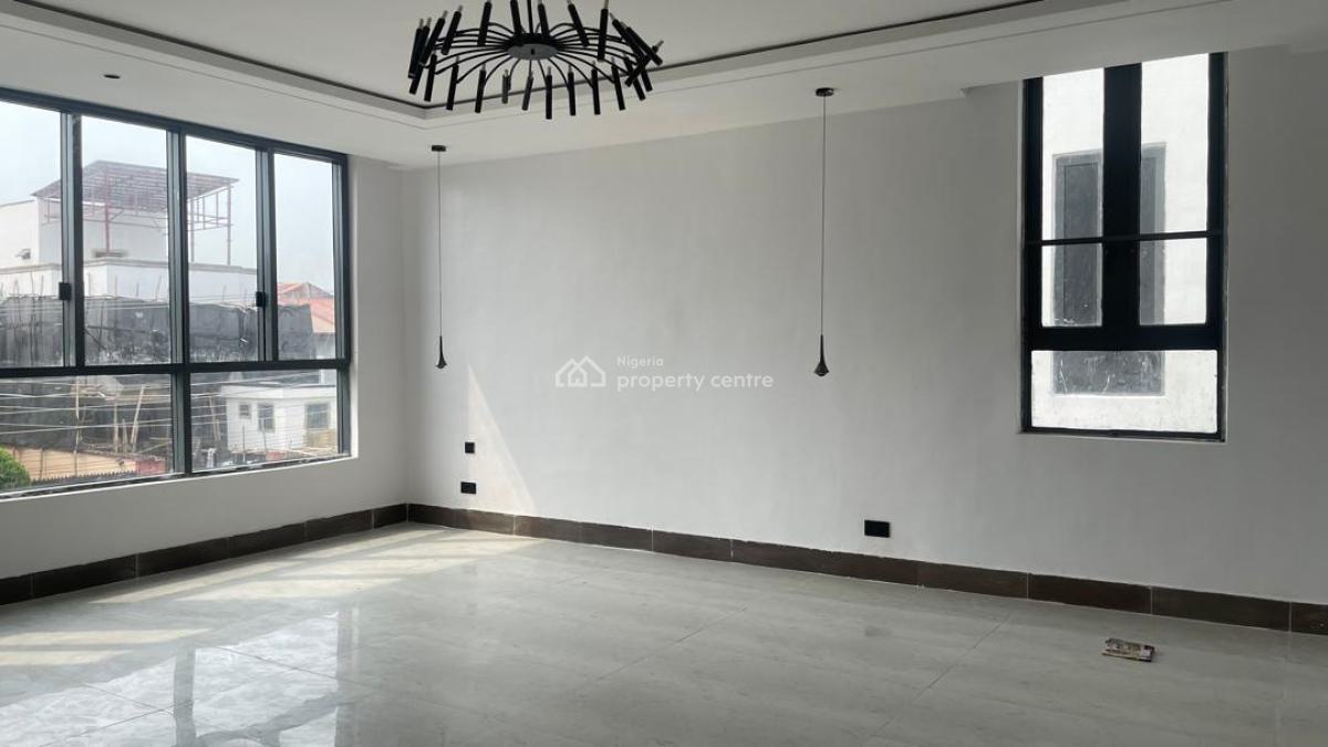 Luxury 5-bedroom Terrace with Bq., Lekki Phase 1, Lekki, Lagos, Terraced Duplex for Sale