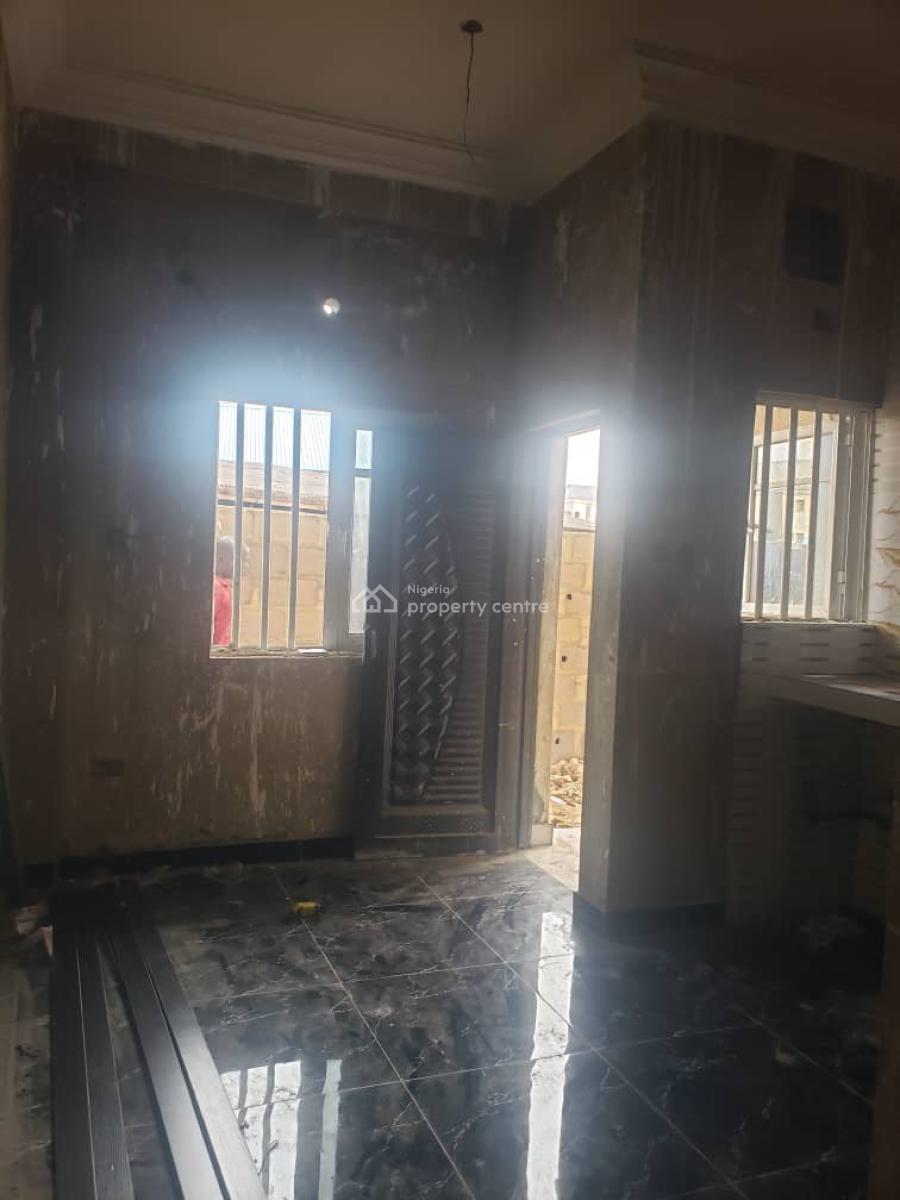 2 Bedroom Flat, Oworonshoki, Kosofe, Lagos, Flat / Apartment for Rent