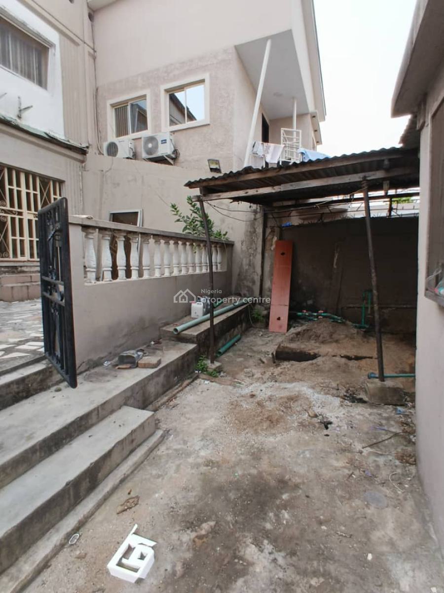 4 Bedroom Semi Detached Duplex Within a Serene Environn, Dolphin Estate, Ikoyi, Lagos, Semi-detached Duplex for Rent