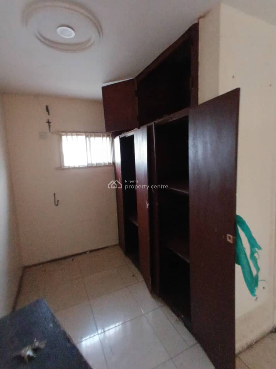 4 Bedroom Semi Detached Duplex Within a Serene Environn, Dolphin Estate, Ikoyi, Lagos, Semi-detached Duplex for Rent