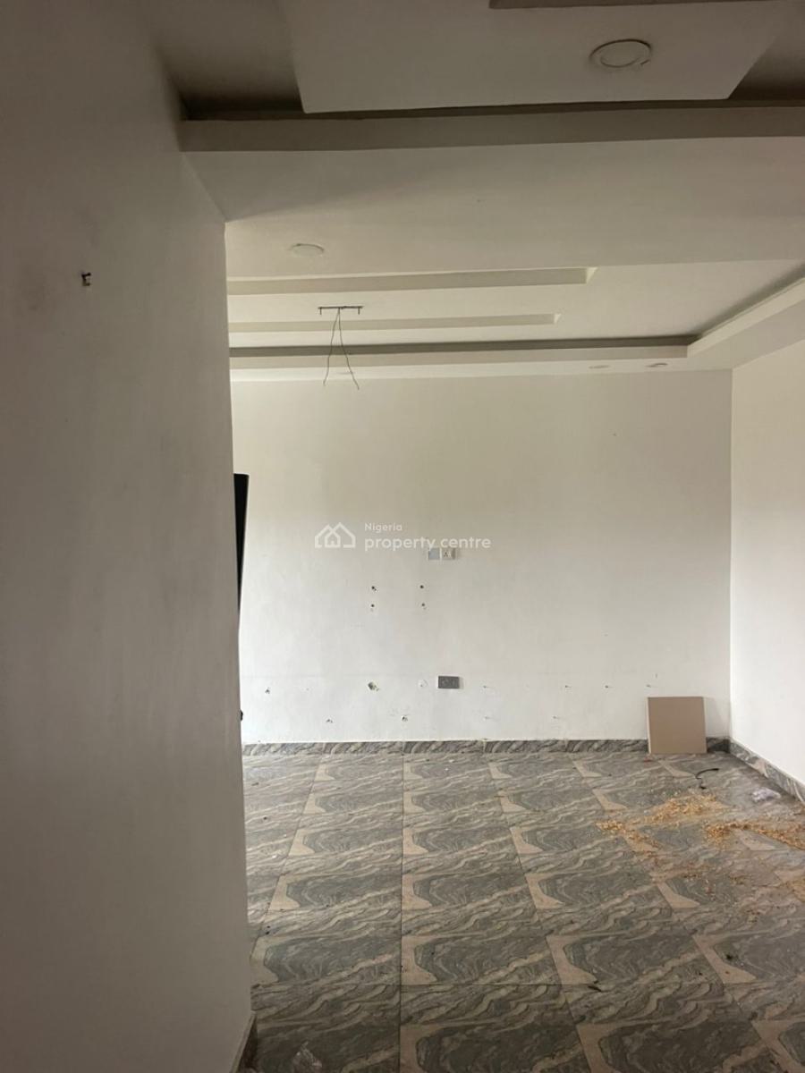 Luxurious 2 Bedroom Flat Upstair, Sangotedo, Ajah, Lagos, Flat / Apartment for Rent