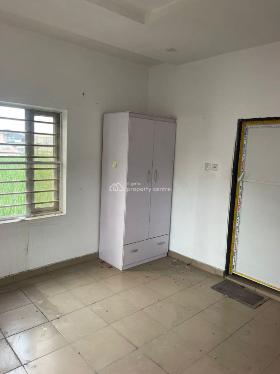 Luxurious 2 Bedroom Flat Upstair, Sangotedo, Ajah, Lagos, Flat / Apartment for Rent
