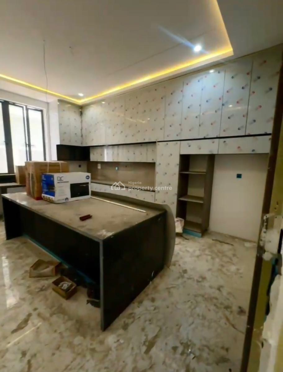 5 Bedroom Duplex, Guzape District, Abuja, Detached Duplex for Sale