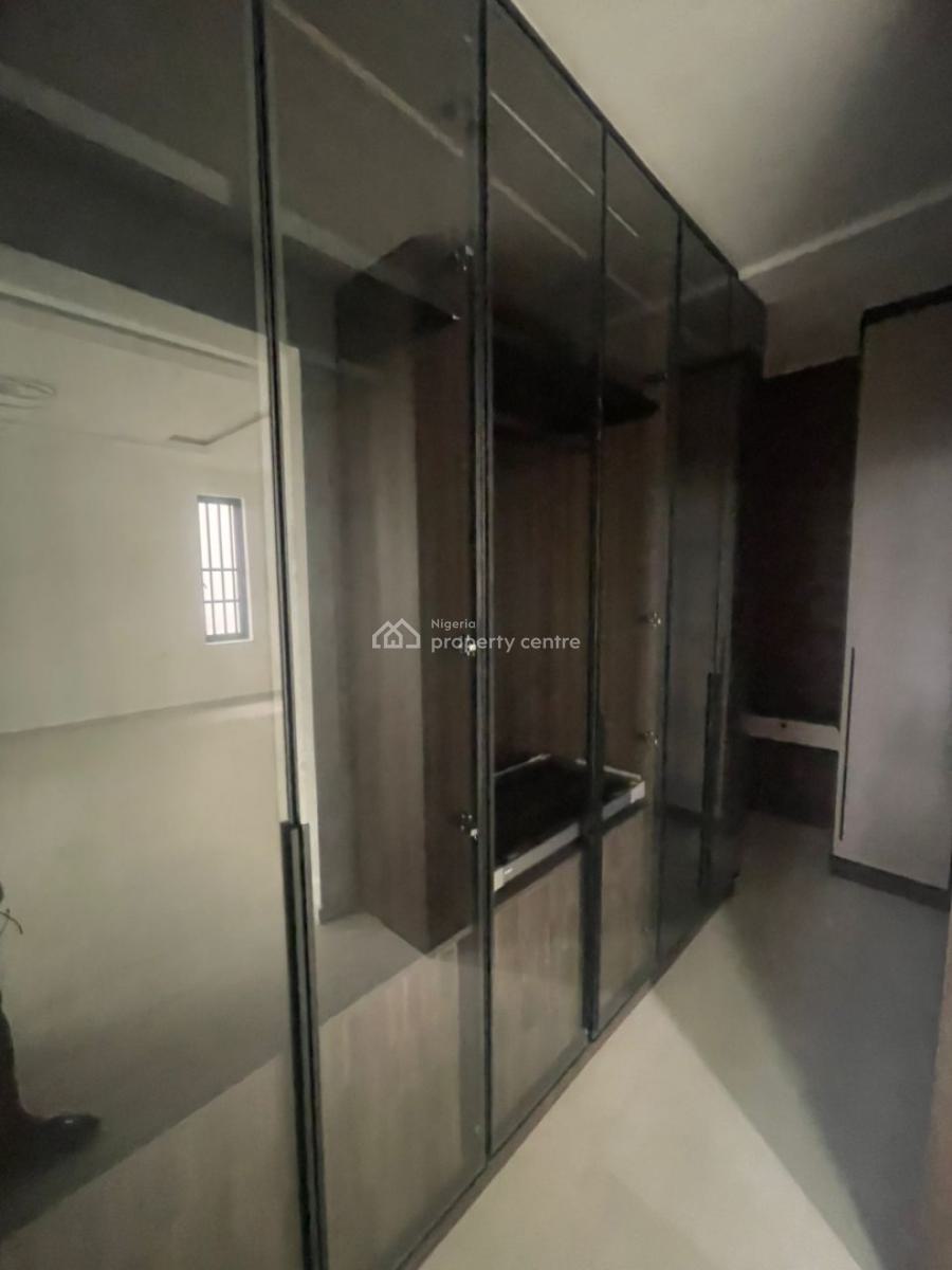 Clean 4 Bedroom Semi-detached Duplex, Lekki Phase 1, Lekki, Lagos, Flat / Apartment for Rent