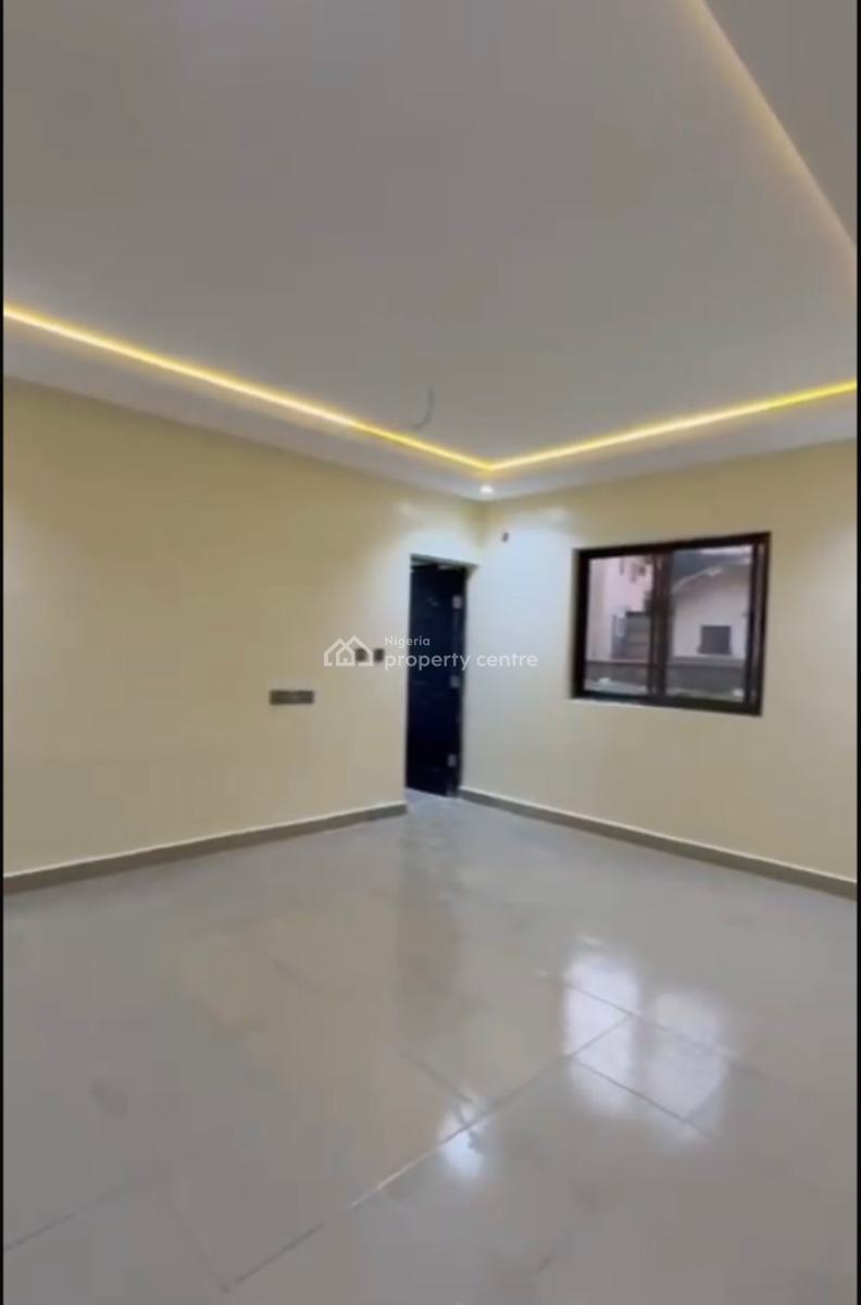 Newly Refurbished Spacious 2 Bedrooms Flat on The First Floor, Katampe (main), Katampe, Abuja, Flat / Apartment for Sale