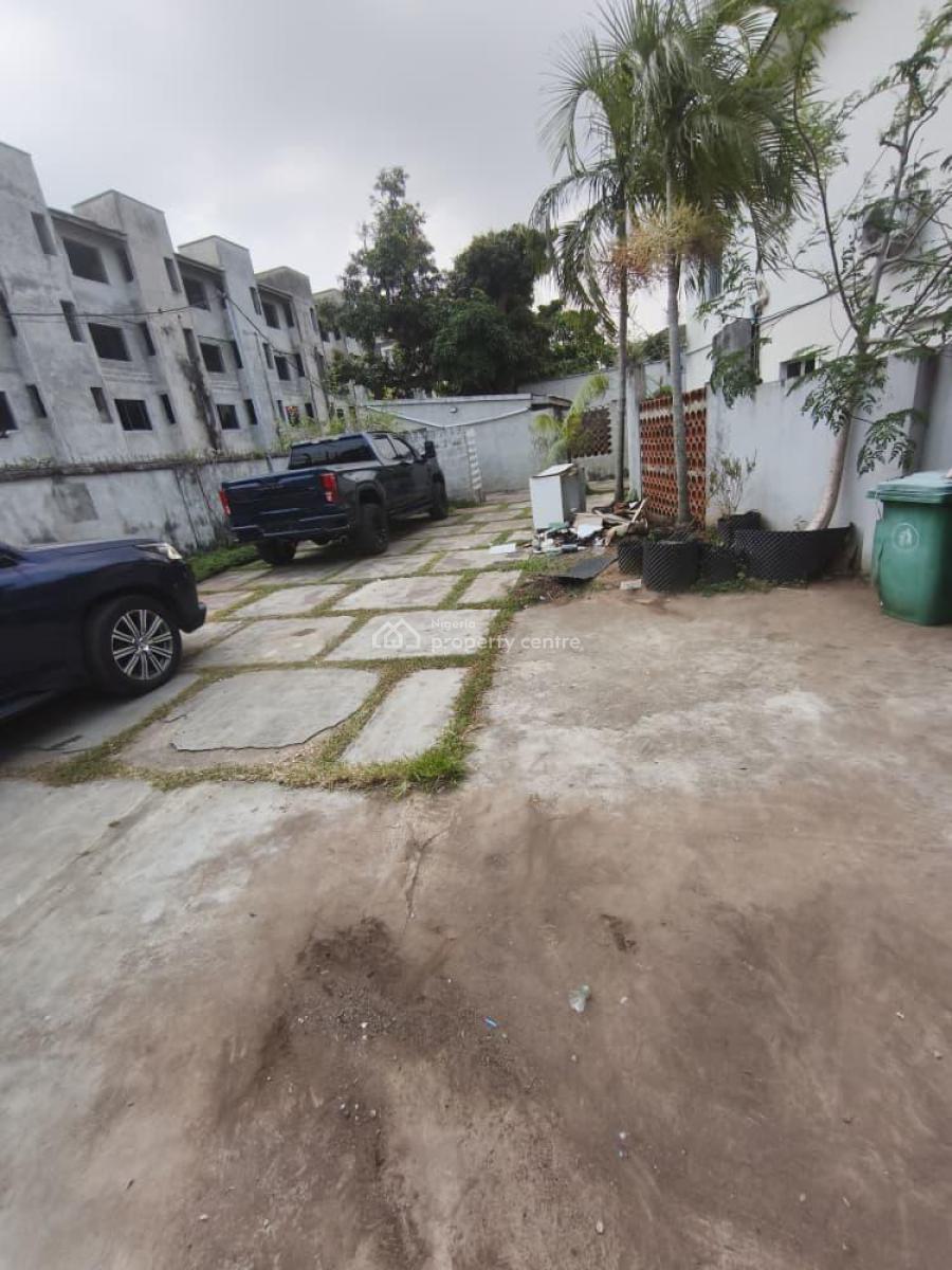 Multi Units of Apartment on 1700sqm Gated Premises, Old Ikoyi, Ikoyi, Lagos, Flat / Apartment for Rent