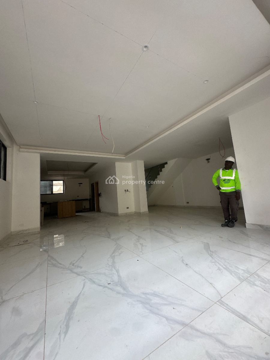 High Rise 4 Bedrooms Maisonette with Bq and Swimming Pool, Gym, Ikoyi, Lagos, House for Sale