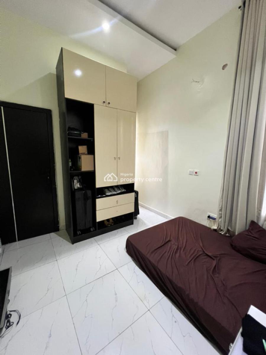 Single Room, Lekki, Lagos, Flat / Apartment for Rent