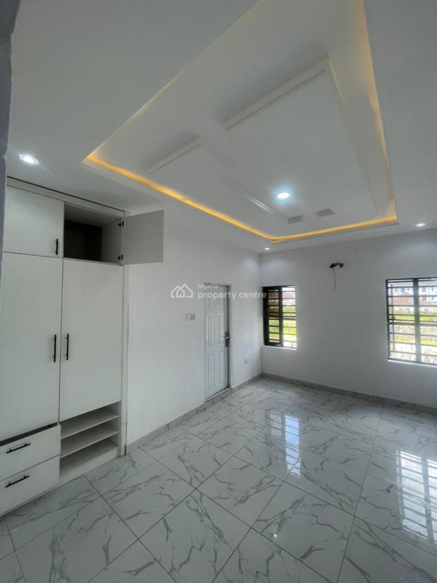 Luxury Built 2 Bedroom Apartment Upstairs, Thera Annex, Sangotedo, Ajah, Lagos, Flat / Apartment for Rent