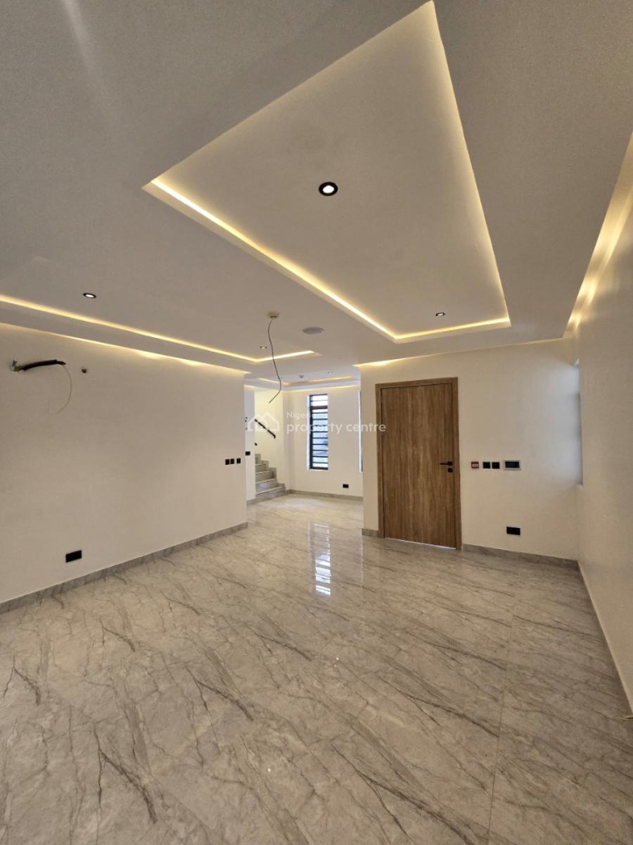 Luxury Serviced 4 Bedroom Terrace with a Room Bq, Lekki Phase 1, Lekki, Lagos, Terraced Duplex for Sale