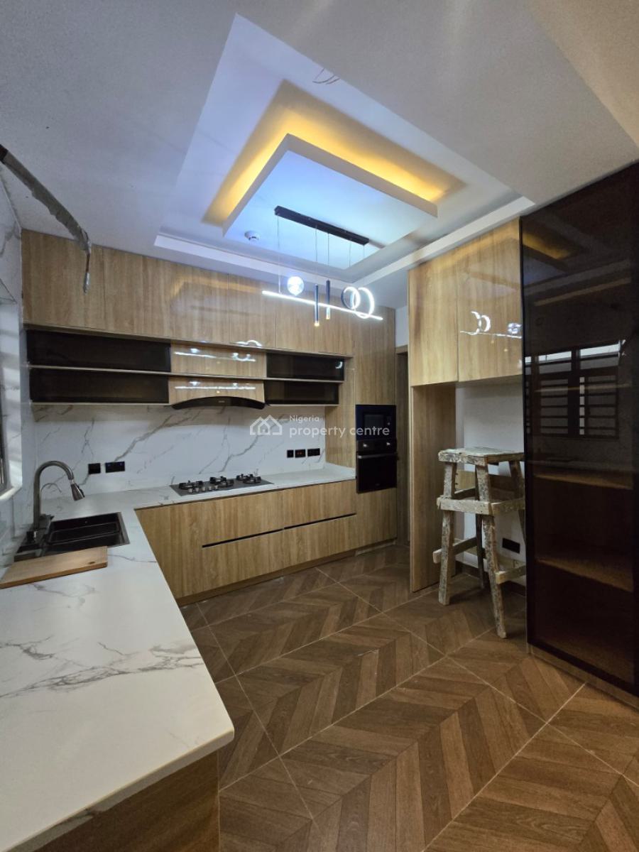 Luxury Serviced 4 Bedroom Terrace with a Room Bq, Lekki Phase 1, Lekki, Lagos, Terraced Duplex for Sale