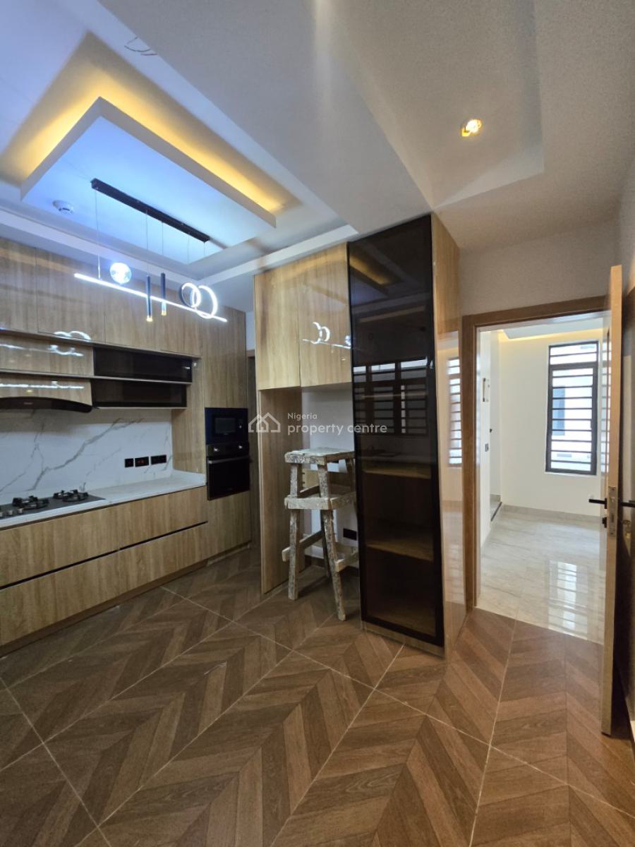Luxury Serviced 4 Bedroom Terrace with a Room Bq, Lekki Phase 1, Lekki, Lagos, Terraced Duplex for Sale
