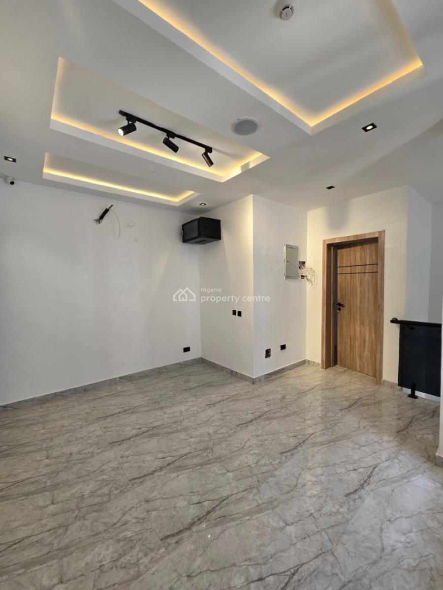 Luxury Serviced 4 Bedroom Terrace with a Room Bq, Lekki Phase 1, Lekki, Lagos, Terraced Duplex for Sale