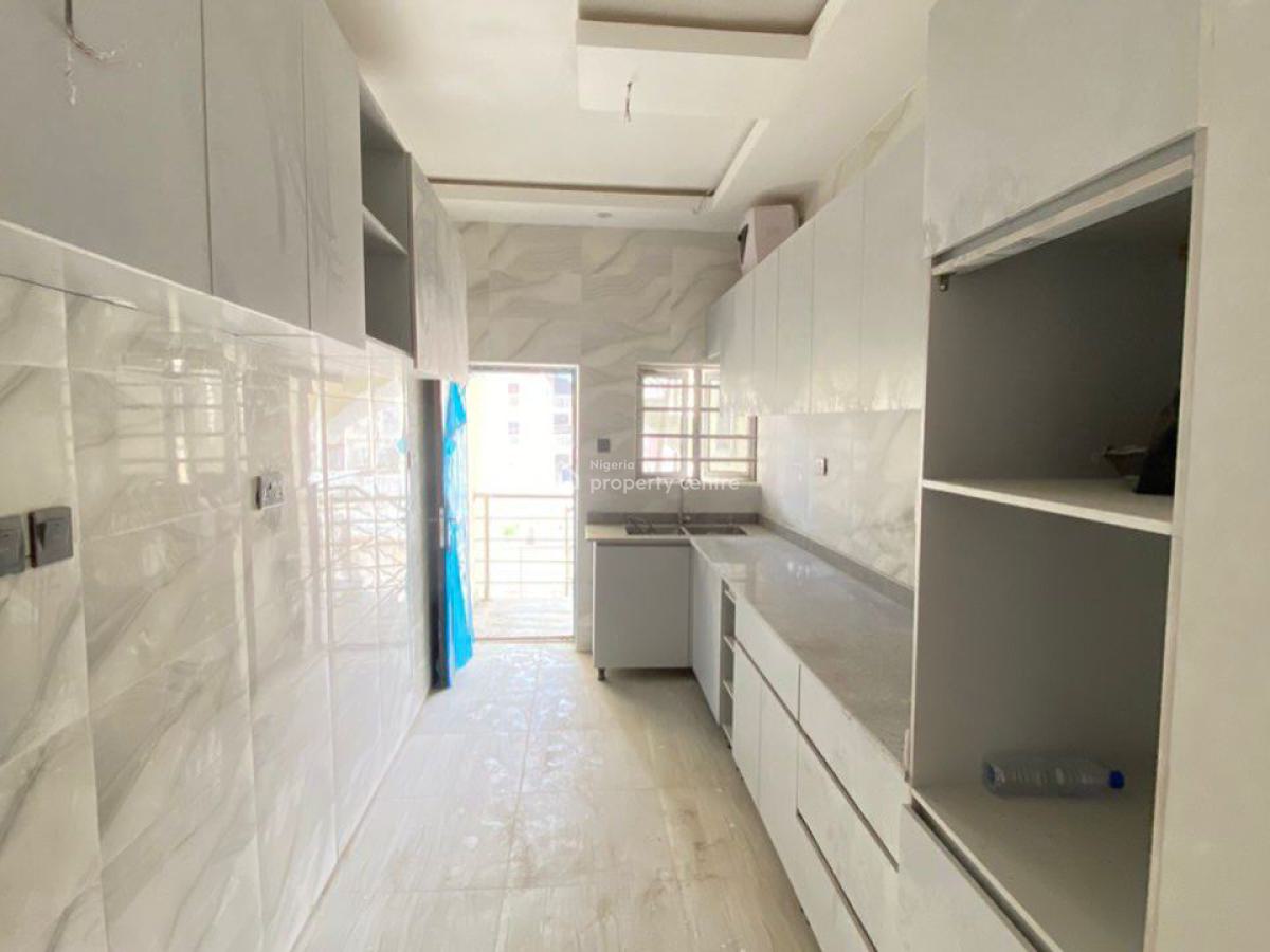 Well Built 2 Bedroom Flat, Galadimawa, Abuja, Flat / Apartment for Sale